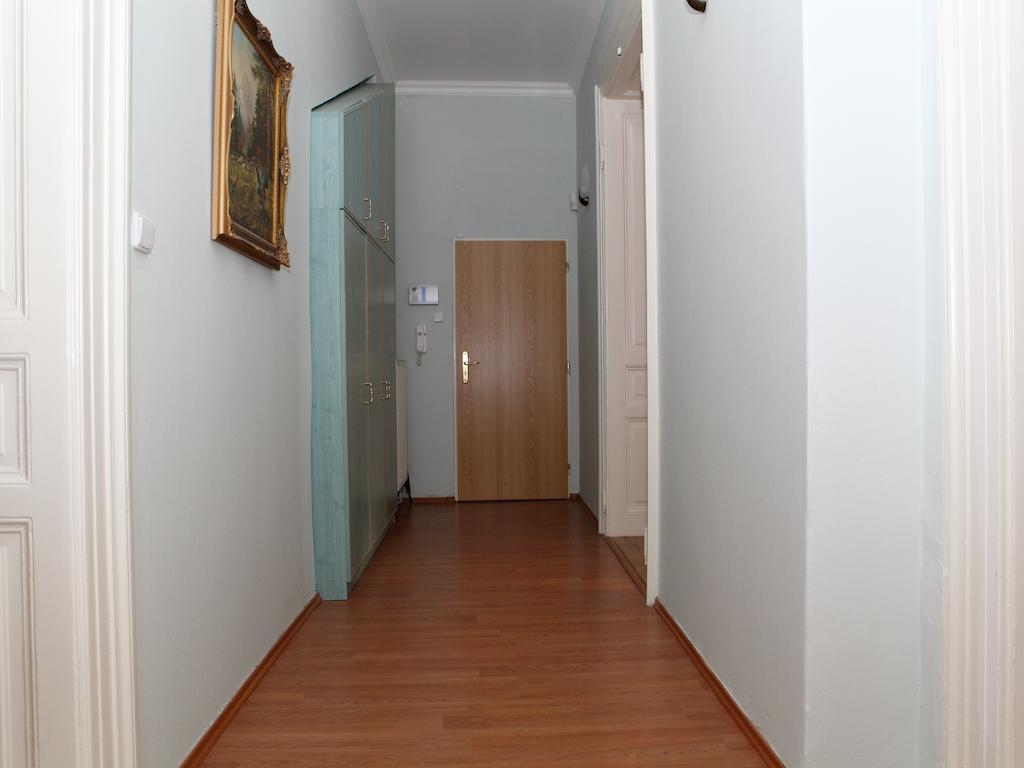 7k - Apartmány Lázeňská Karlovy Vary Quarto foto