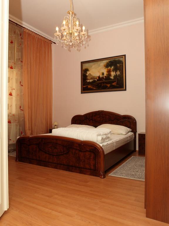 7k - Apartmány Lázeňská Karlovy Vary Exterior foto