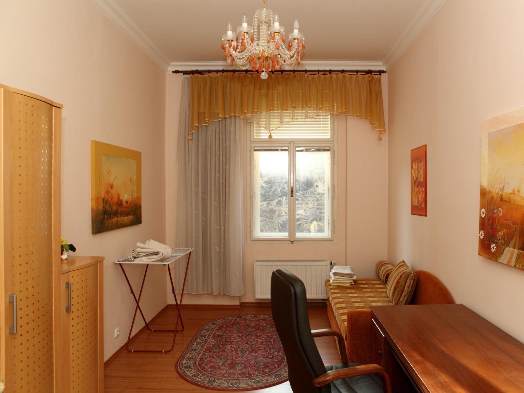 7k - Apartmány Lázeňská Karlovy Vary Exterior foto