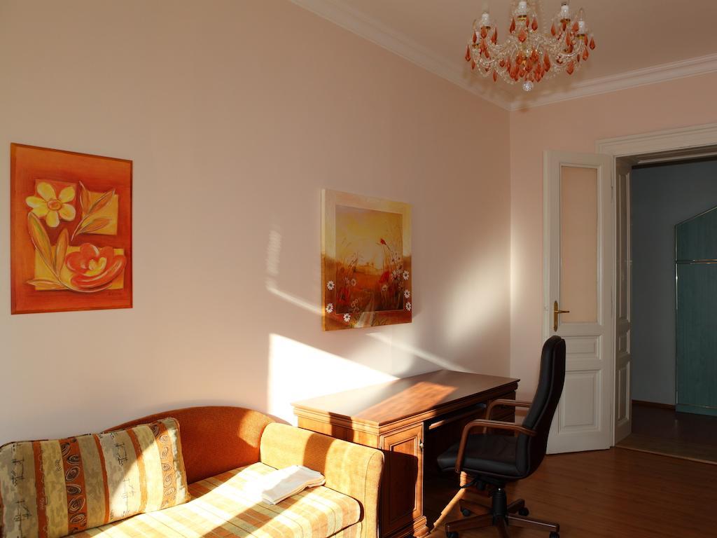 7k - Apartmány Lázeňská Karlovy Vary Quarto foto